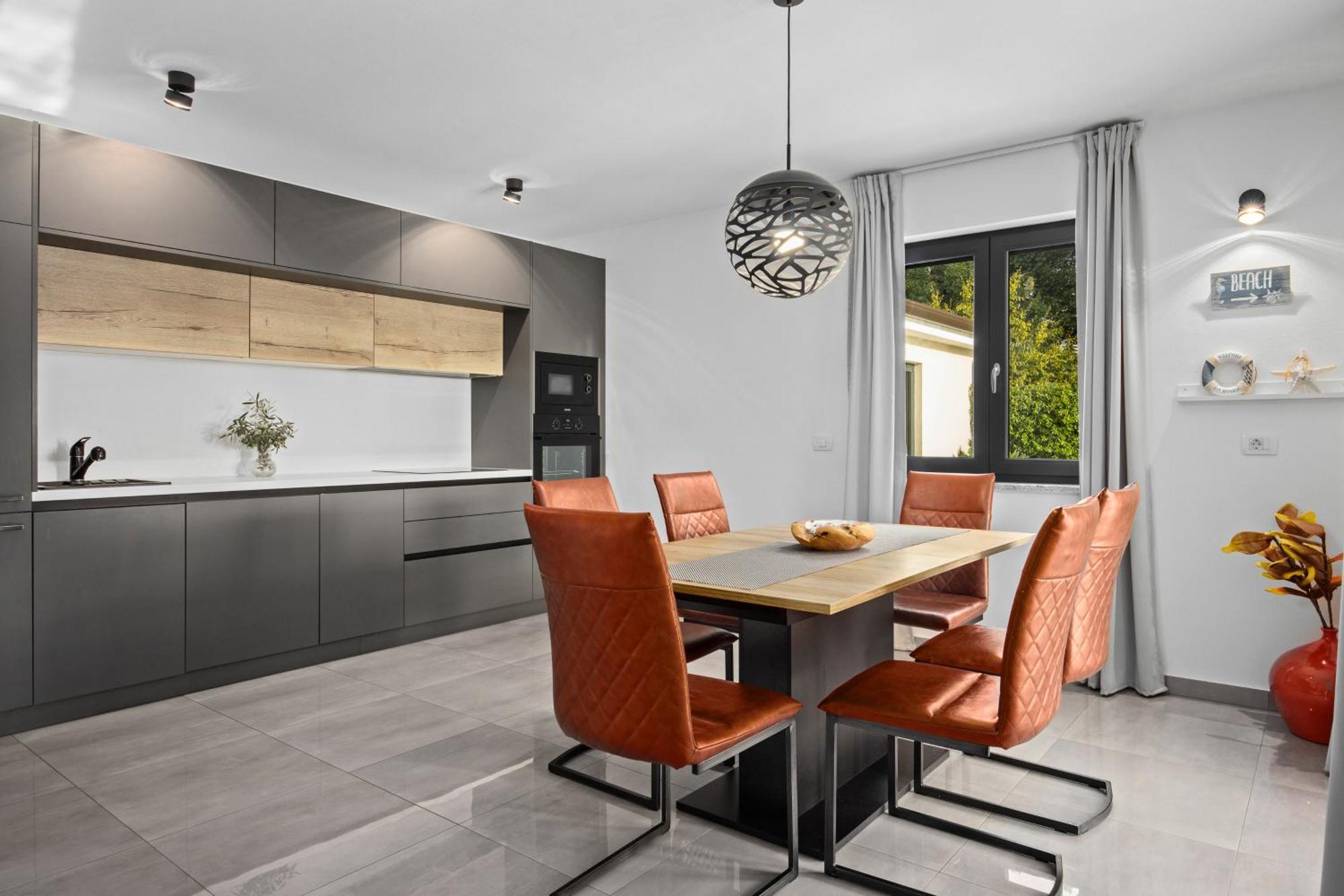 Special Offer! New Luxury Apartment With Pool, Fitness, Outdoor Bar&Grill Buje Exterior photo